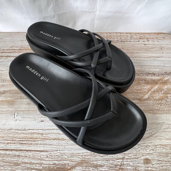NIB!! Madden Girl Fowler Paris Black Platform Sandals - Picture 9 of 12